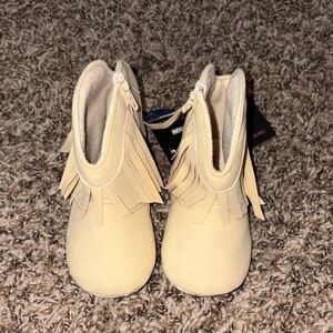Chic Fringe Moccasins for Kids in Cream
